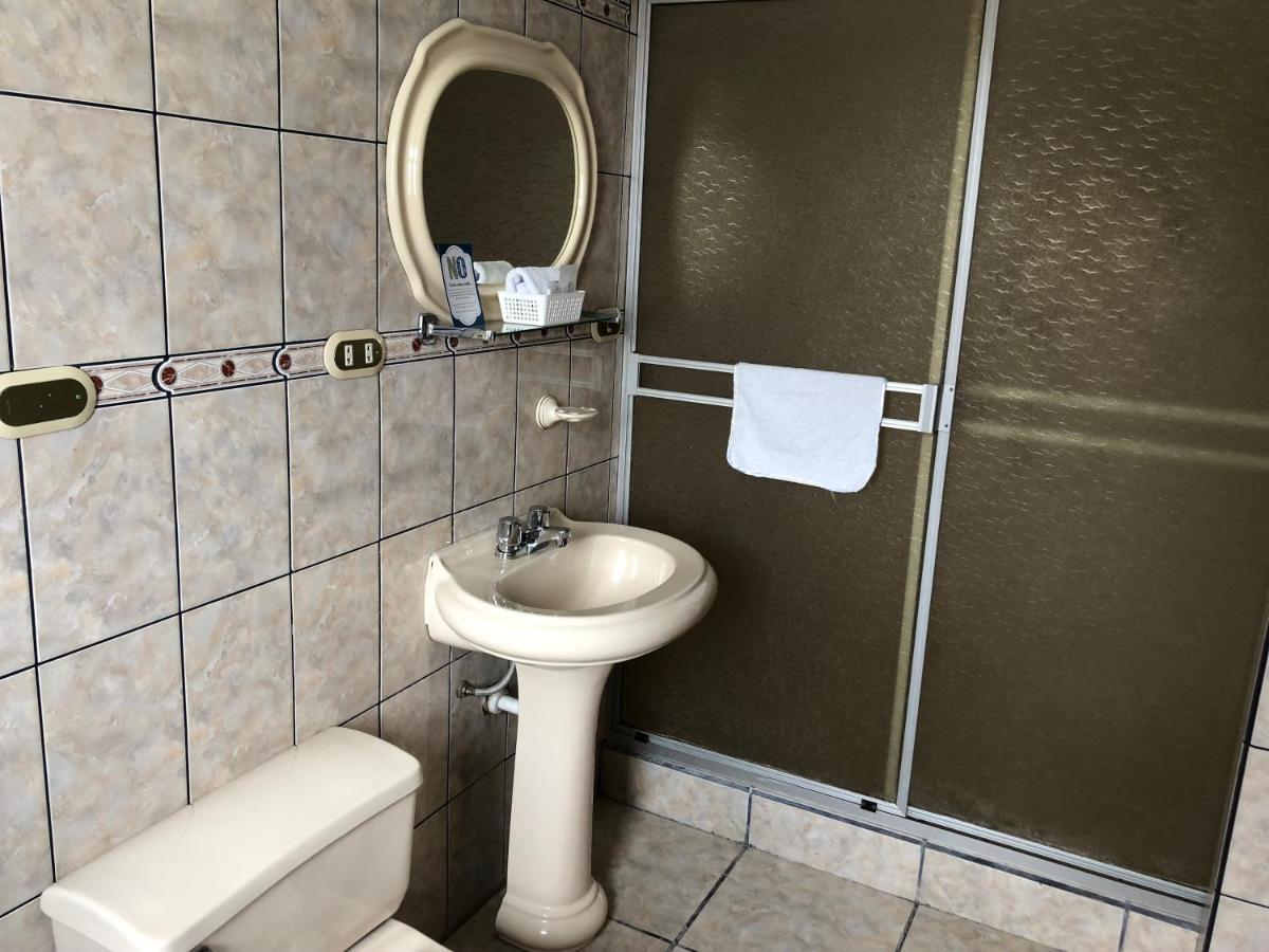 Hotel De Turistas Abancay Екстер'єр фото